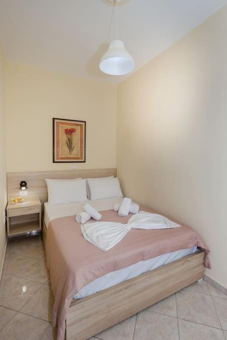 Mavros Molos Seaside Apartment Kíssamos Exteriör bild