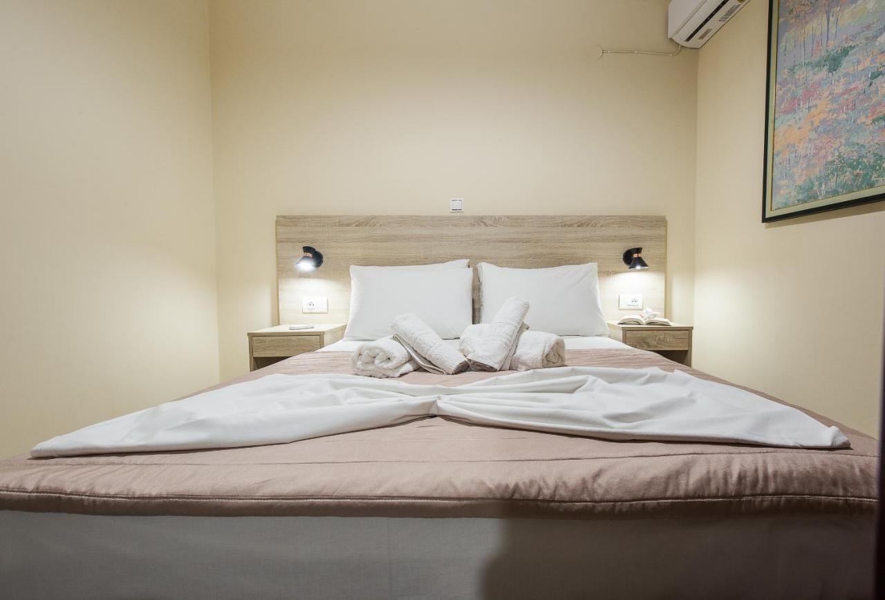 Mavros Molos Seaside Apartment Kíssamos Exteriör bild