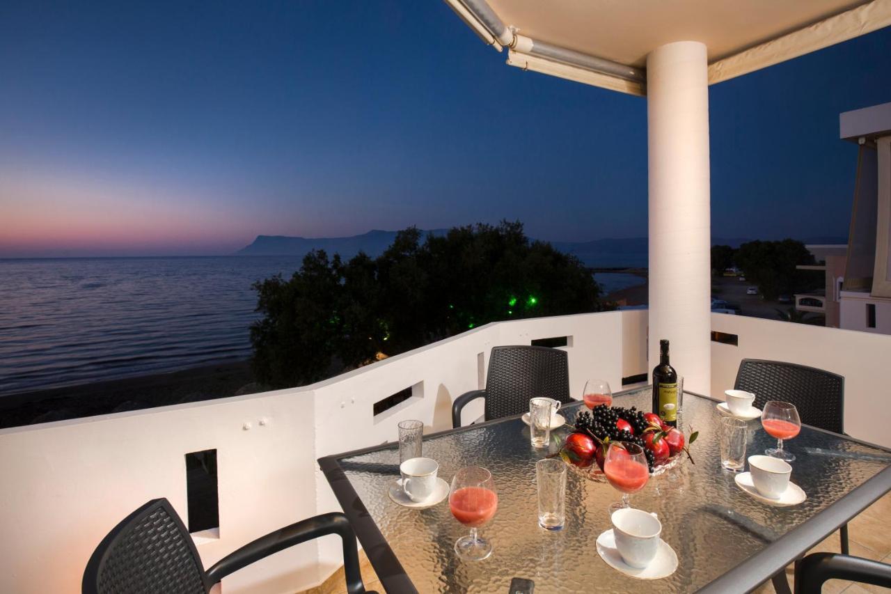 Mavros Molos Seaside Apartment Kíssamos Exteriör bild